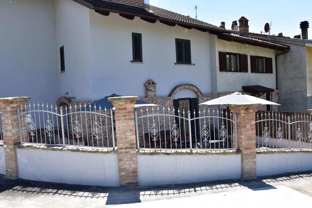 B&B La Dolce Vita Priocca Buitenkant foto